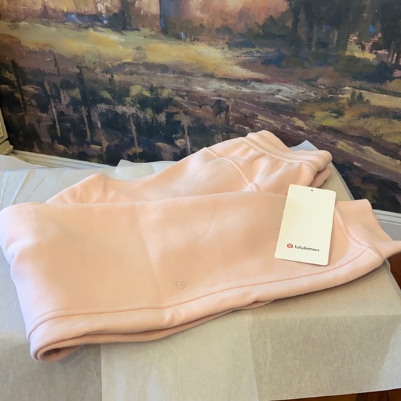 BNWT Lululemon Scuba HR Jogger,All Products : American Fashion Style Bags On Sale